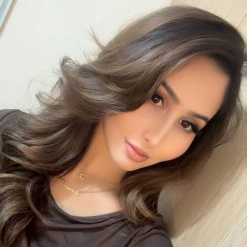 Hamida, Senior Stylist & Makeup Artist